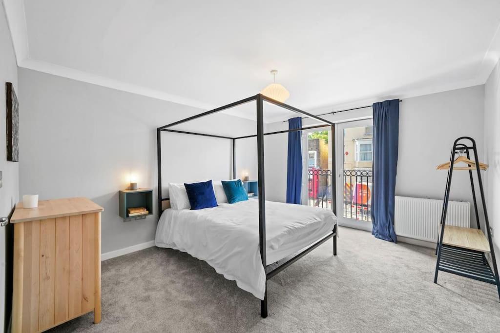 Modern Apartment Near Old Town With Parking Μάργκεϊτ Εξωτερικό φωτογραφία